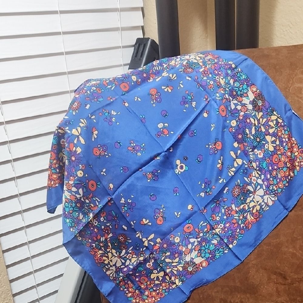 Christian Dior Floral Blue Scarf - Picture 3 of 3